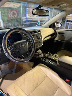 تويوتا أفالون